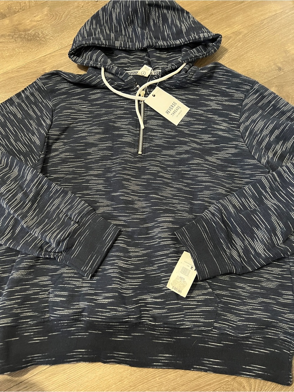 Reverse Threads 1/4 Zip pullover  Hoodie Size Medium New